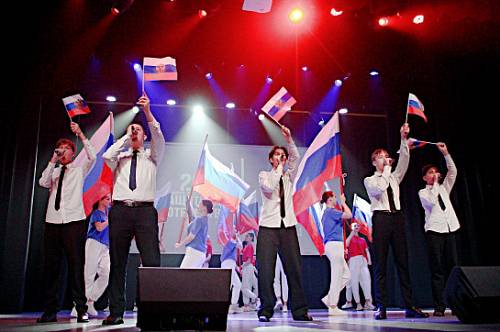 Родственникам погибших участников СВО вручили госнаграды в Тынде