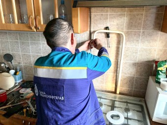 Более 9 тысяч домов в Якутии подключены к газу по социальной программе