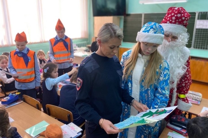 В Орле для школьников организовали предновогодний урок безопасности