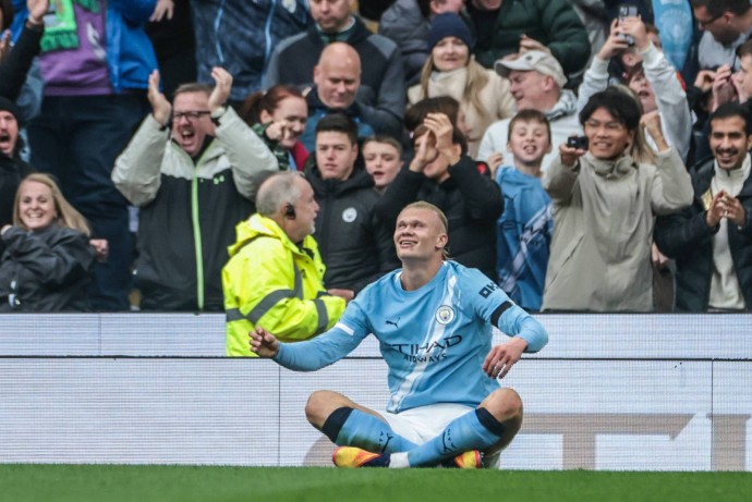 Холанн — об игре за «Манчестер Сити»: Это лучшее место для игры в футбол Холанн — об игре за «Манчестер Сити»: Это лучшее место для игры в футбол