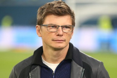 Аршавин выложил фото с сыном в форме "Спартака"