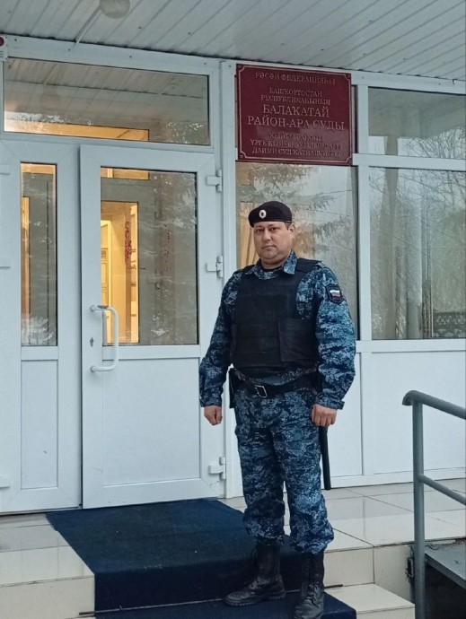 В Башкирии судебный пристав пришел на помощь пожилой женщине В Башкирии судебный пристав пришел на помощь пожилой женщине