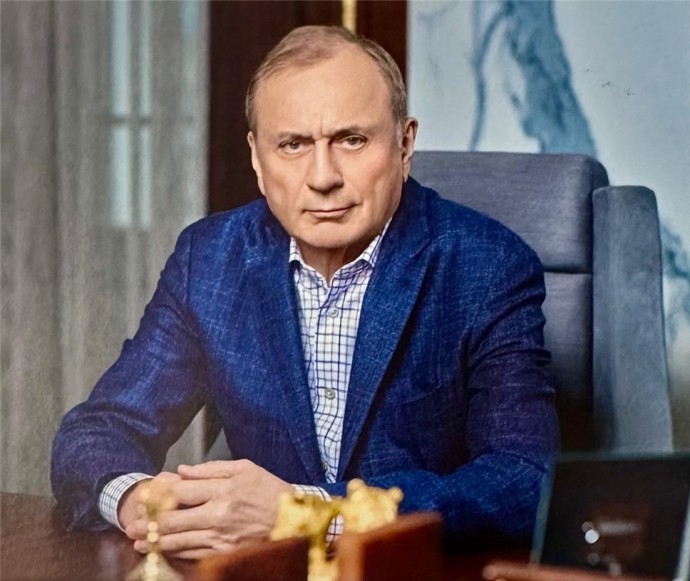 Мартин Шаккум: общественный деятель