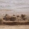 Мертвых мужчин нашли в астраханских водоемах 