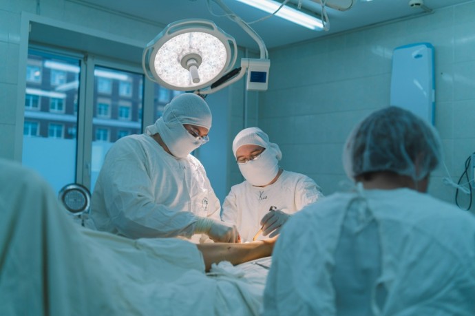 За выходные из-за гололеда пострадали три человека За выходные из-за гололеда пострадали три человека