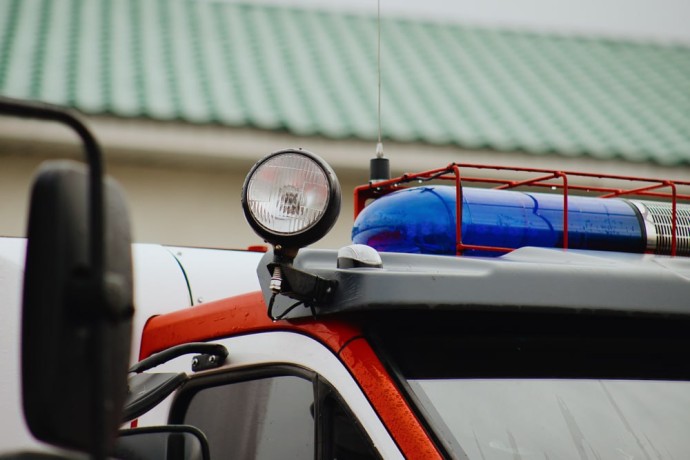 Семь человек эвакуированы из горящего дома в Нижнем Ломове