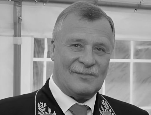 Умер посол России в отставке Максим Пешков Умер посол России в отставке Максим Пешков