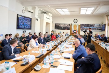 Ольга Любимова встретилась с депутатами фракции Госдумы ЛДПР в преддверии «правительственного часа»