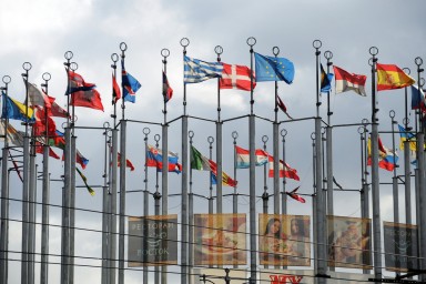 На Западе назвали страны, стремящиеся к восстановлению отношений с Россией