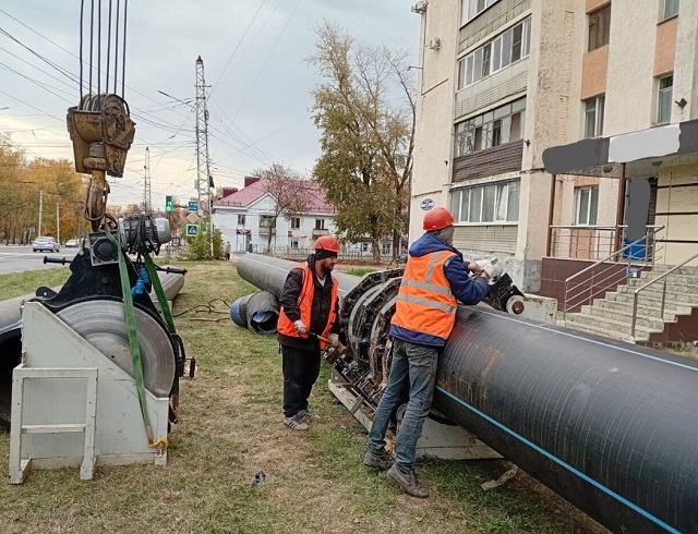 В Саранске ведется замена участков сетей водоснабжения и водоотведения на ул. Лесной В Саранске ведется замена участков сетей водоснабжения и водоотведения на ул. Лесной