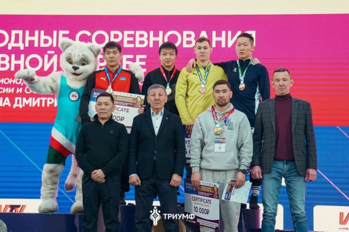 Борцы Бурятии завоевали 7 медалей международного турнира