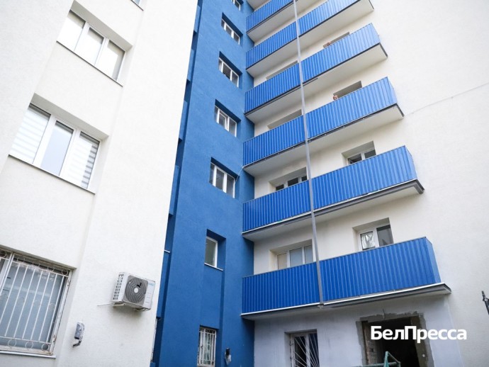 Губернатор проверил в Белгороде ход ремонта трёх бывших общежитий Губернатор проверил в Белгороде ход ремонта трёх бывших общежитий