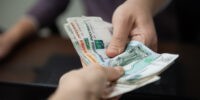 В Астрахани мошенники похитили 64 миллиона на афере с вакцинацией бродячих собак