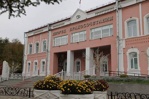 Психолог ЗАГСа будет помогать амурчанам сохранять семьи