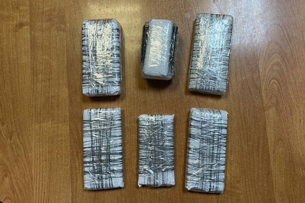 В Ярославской области мужчина попытался подкинуть осужденным запрещенные предметы