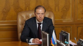 Денис Мантуров провёл совещание с предприятиями ОПК Денис Мантуров провёл совещание с предприятиями ОПК