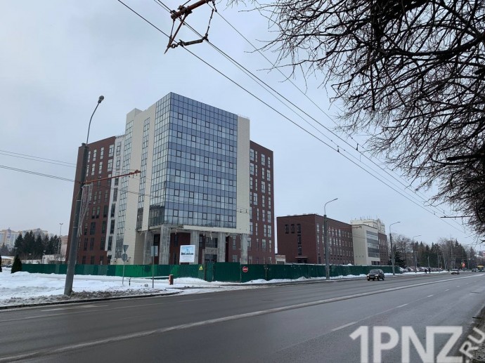 Вторая попытка. В Пензе возобновляют строительство областного суда на улице Суворова