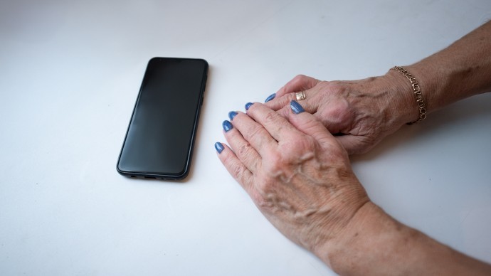 73-летняя петербурженка потеряла 944 тыс. рублей из-за телефонных мошенников — задержан молодой злоумышленник 73-летняя петербурженка потеряла 944 тыс. рублей из-за телефонных мошенников — задержан молодой злоумышленник