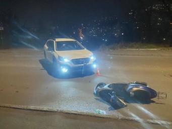 Во Владивостоке разыгралась настоящая дорожная драма: мопед против «Субару»