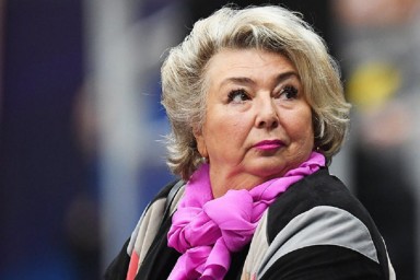 Тарасова назвала красный диплом Козловского в МГИМО колоссальным успехом на всю жизнь