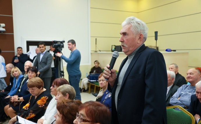 Экскурсия на Шумшу, газ в СНТ: Валерий Лимаренко ответил на вопросы сахалинских ветеранов Экскурсия на Шумшу, газ в СНТ: Валерий Лимаренко ответил на вопросы сахалинских ветеранов