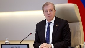Виталий Савельев провёл совещание по развитию пунктов пропуска через государственную границу Российской Федерации