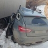 Водитель и пассажир "Весты" погибли в аварии с фурами