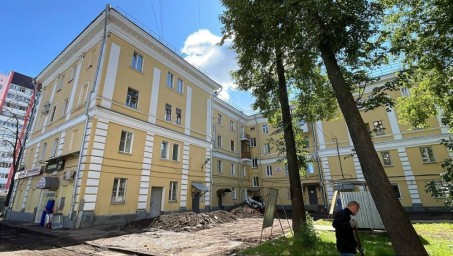 В Кирове заканчивают ремонт 13 дворов