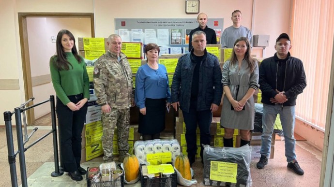 Туляки отправили гуманитарную помощь бойцам СВО ко Дню народного единства Туляки отправили гуманитарную помощь бойцам СВО ко Дню народного единства