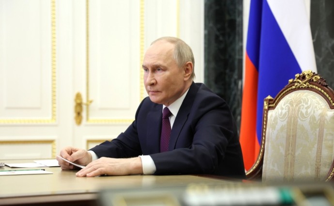 Работники образовательной сферы из четырех регионов удостоены госнаград в декабре