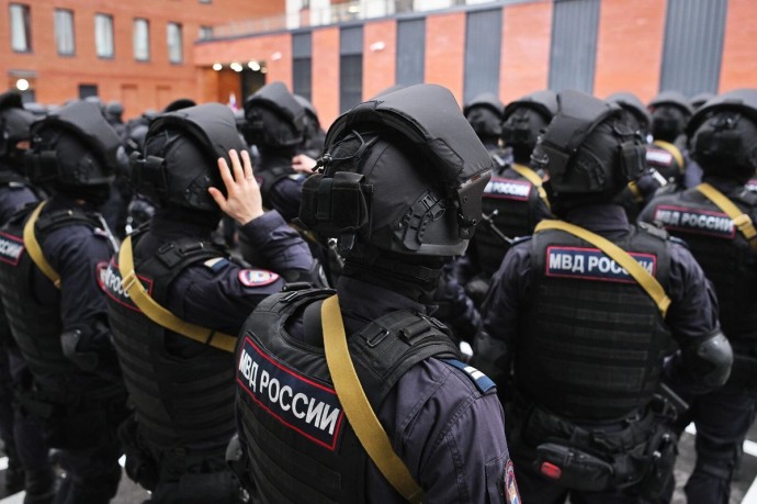 В МВД рассказали о рисках передачи банковских карт мошенникам