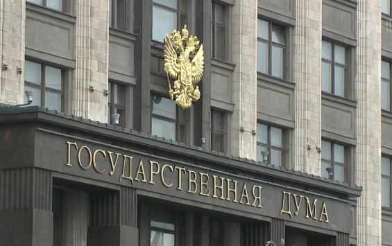 Ветераны и школьники на заводах: депутат предложил рецепт от кадрового голода