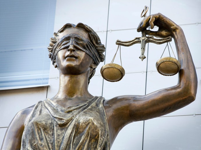 Экс-полицейский отправится в колонию за похищение белгородца и вымогательство Экс-полицейский отправится в колонию за похищение белгородца и вымогательство