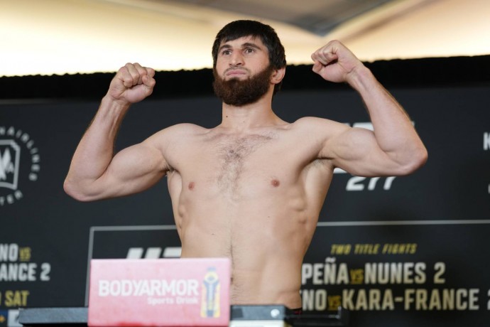 Анкалаев ищет себе нового соперника в полутяжёлом весе UFC