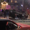 В центре Благовещенска произошло ДТП с переворотом