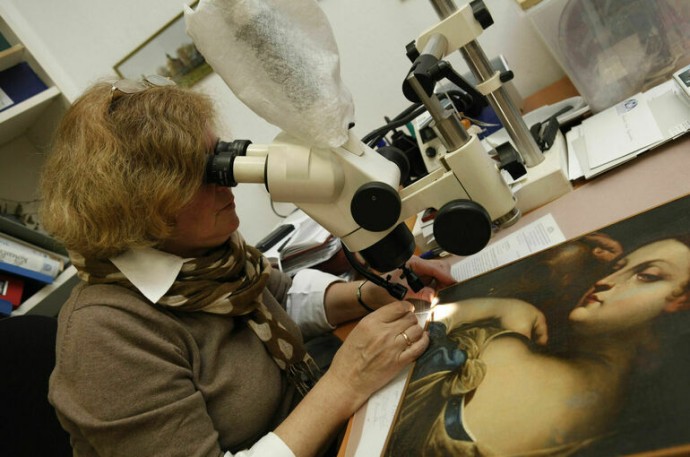 Бизнес-аналитик: Число вакансий в РФ упало на 30 процентов относительно 2024 года