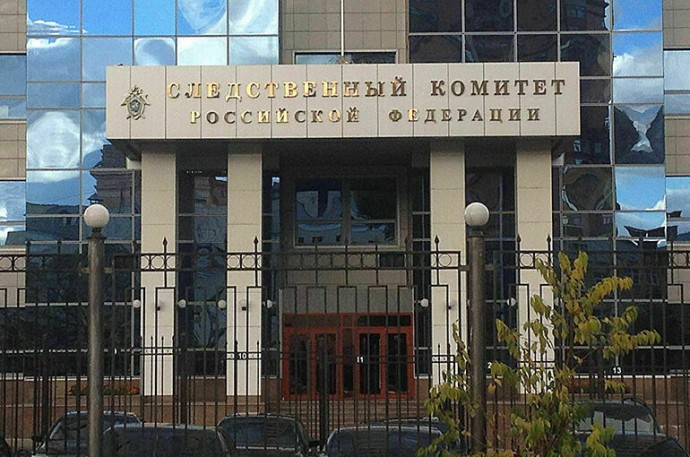 Напавшему на полицейских в Махачкале предъявили обвинение