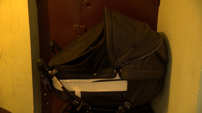 Задушила дочь и спрятала в сумку: подробности жестокой расправы над младенцем в Апраксином переулке