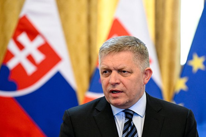 Премьер-министр Словакии заявил, что Братислава не намерена отправлять солдат на Украину