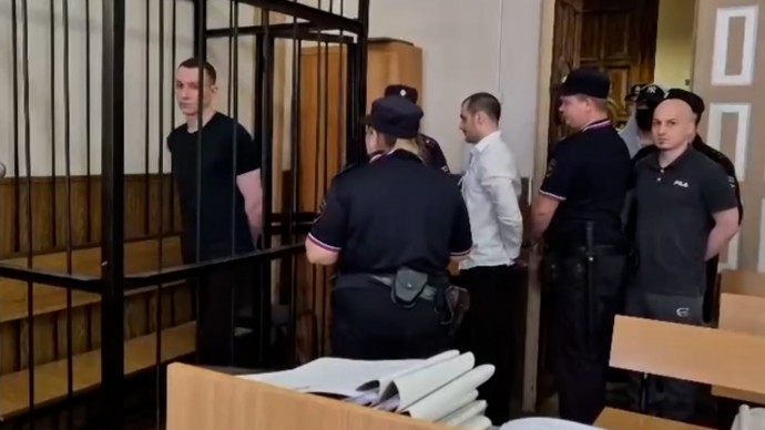 Хакеры, связанные с группировкой REvil, вышли на свободу, но лишились дорогих машин