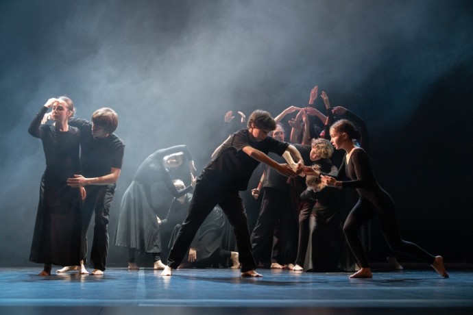 Школьники и учителя посетили бесплатные спектакли в рамках проекта «Разговоры о важном» Школьники и учителя посетили бесплатные спектакли в рамках проекта «Разговоры о важном»