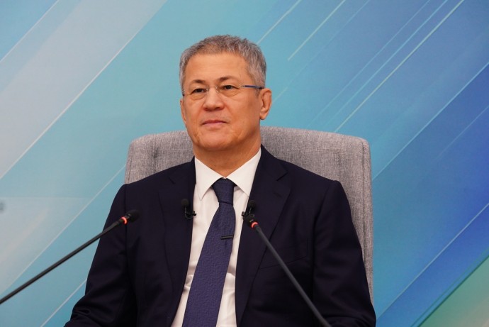 Радий Хабиров: «Всё будет хорошо, но надо много работать» Радий Хабиров: «Всё будет хорошо, но надо много работать»