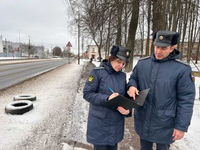 В Ярославской области осужденный за взяточничество мужчина выплатил штраф в 3 млн рублей, чтобы не лишиться машин В Ярославской области осужденный за взяточничество мужчина выплатил штраф в 3 млн рублей, чтобы не лишиться машин