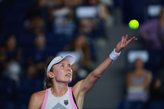 Александрова вышла во второй круг US Open, обыграв Севастову