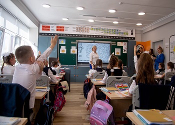 «Земские учителя» выбирают Приамурье: 17 из 47 педагогов остались после 5 лет работы