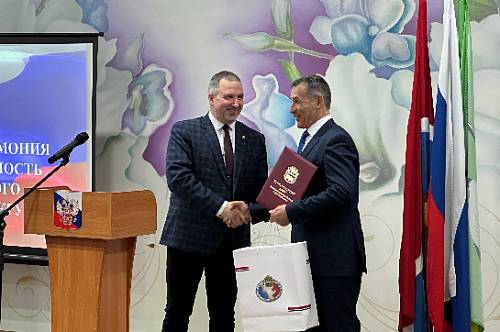 В Приамурье избран глава Ромненского округа В Приамурье избран глава Ромненского округа