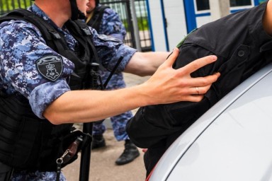 В Москве задержали мужчину, похитившего из магазина два телефона за 100 тысяч рублей