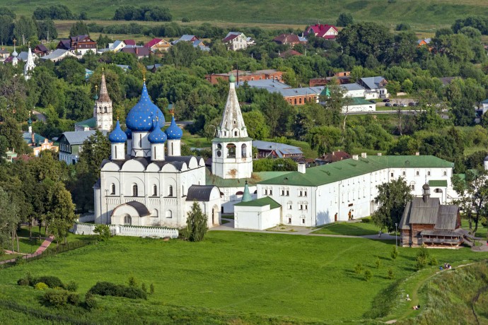 Суздаль, Минводы и Ессентуки россияне считают самыми спокойными городами