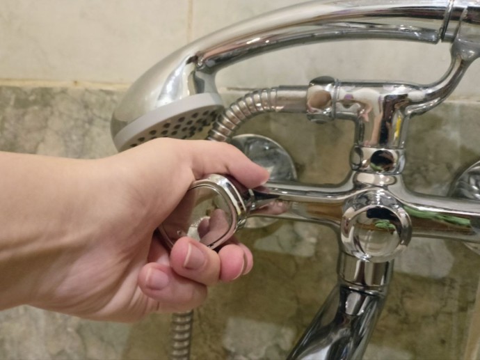 В Пензе из-за коммунальной аварии отключили горячую воду на улице Ново-Казанской В Пензе из-за коммунальной аварии отключили горячую воду на улице Ново-Казанской