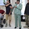 Фонд "Защитники Отечества" начал выдавать ветеранам адаптивную одежду